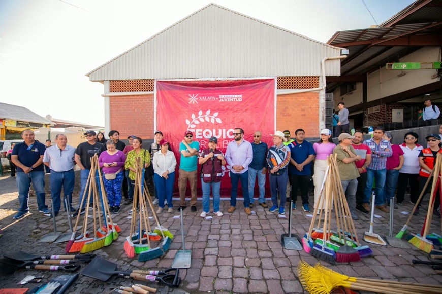 Tequio mejora la Central de Abasto de Xalapa
