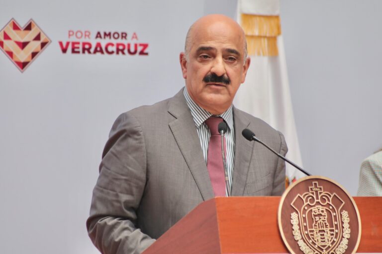 Veracruz atiende casos de despojo inmobiliario y revisa notarías