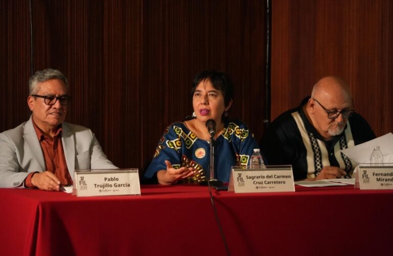 Veracruz destaca su cultura en la 37.ª FILAH