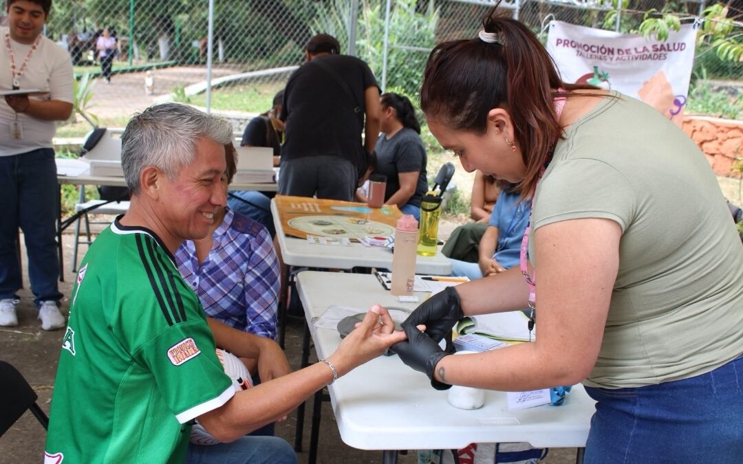 Xalapa promueve salud en centros comunitarios