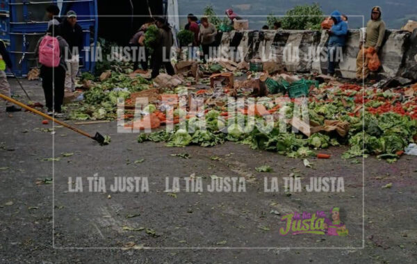 Accidente de camión bloquea autopista Puebla-Orizaba