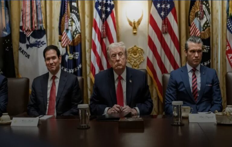 Asesores de Trump buscan evitar escalada con Irán antes de elecciones