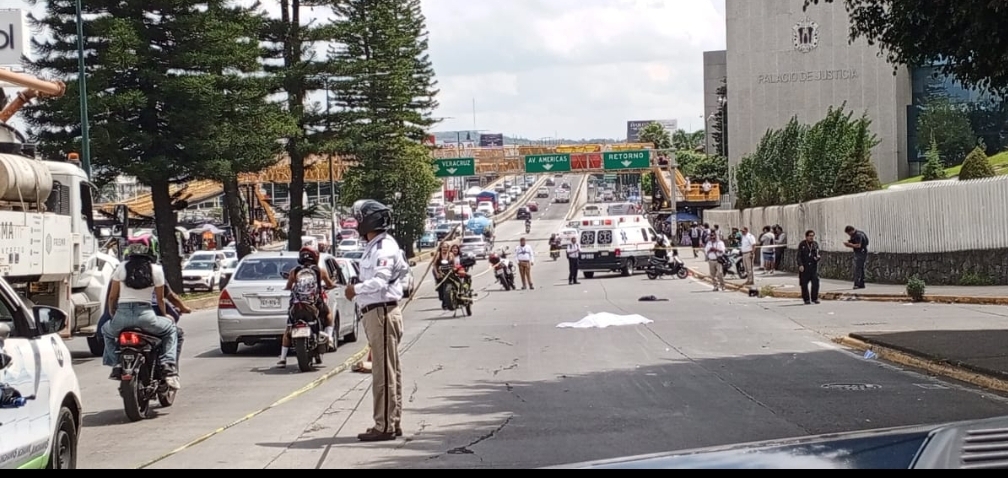 Atropellan a adulto mayor en avenida Lázaro Cárdenas