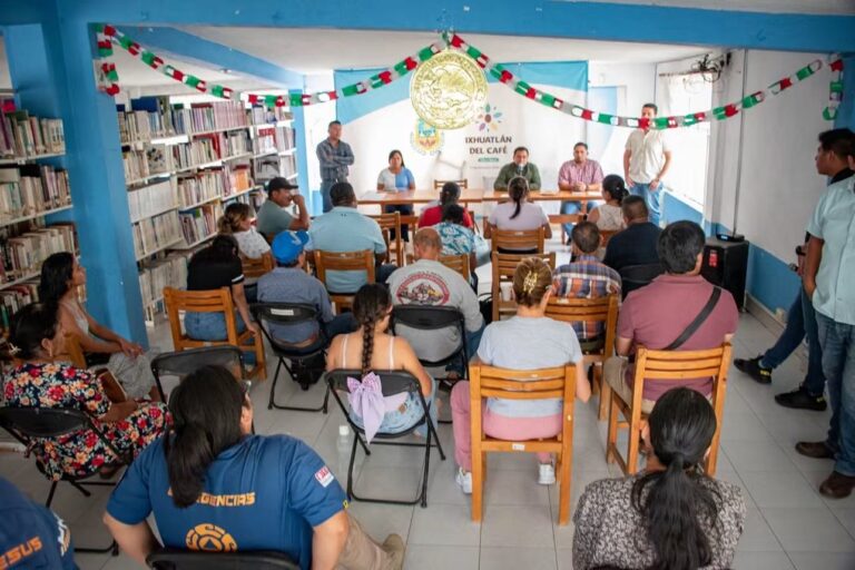 Avanza reglamento de bienestar animal en Ixhuatlán del Café