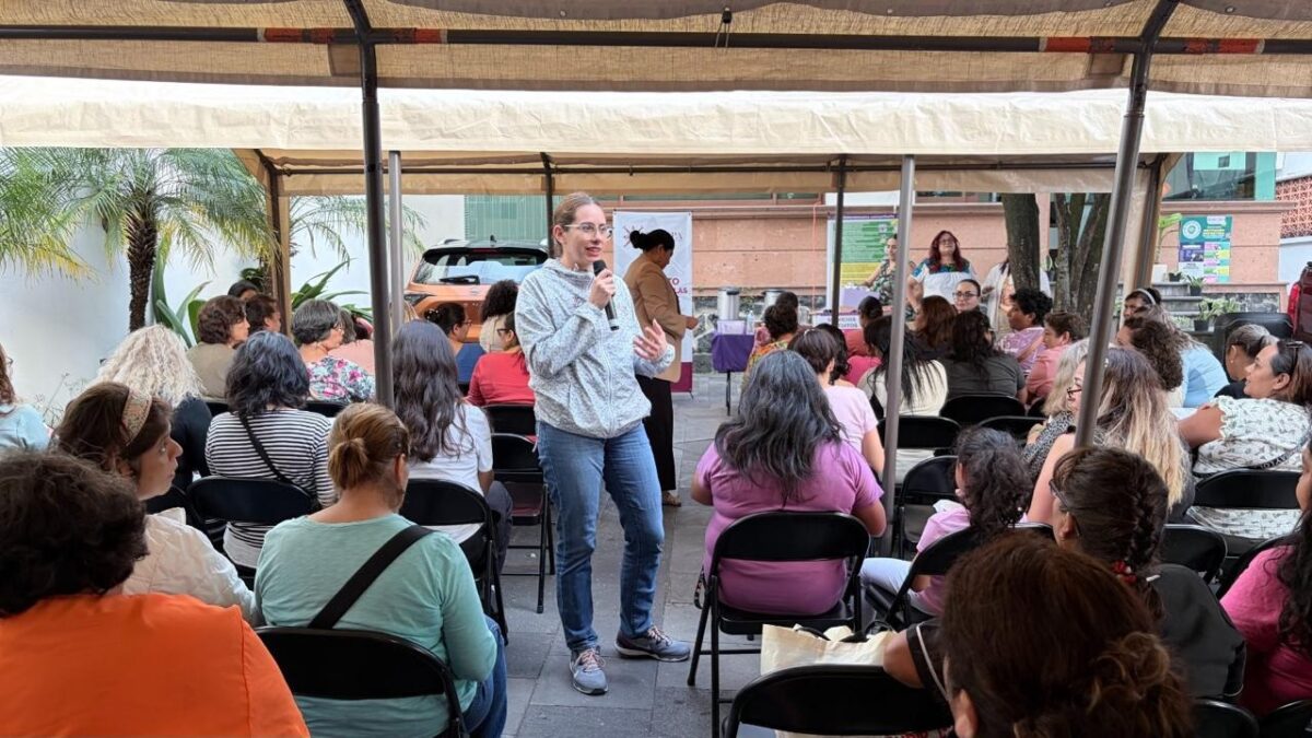Bazar REMUXAS busca fortalecer la economía de mujeres en Xalapa