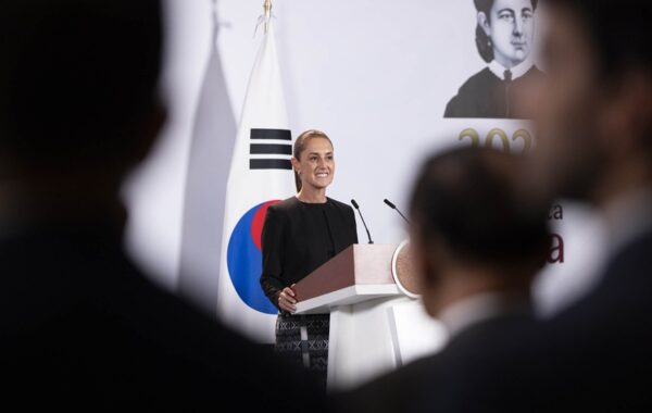 BTS regresará a México en 2027, confirma Sheinbaum