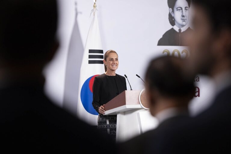 BTS regresará a México en 2027, confirma Sheinbaum