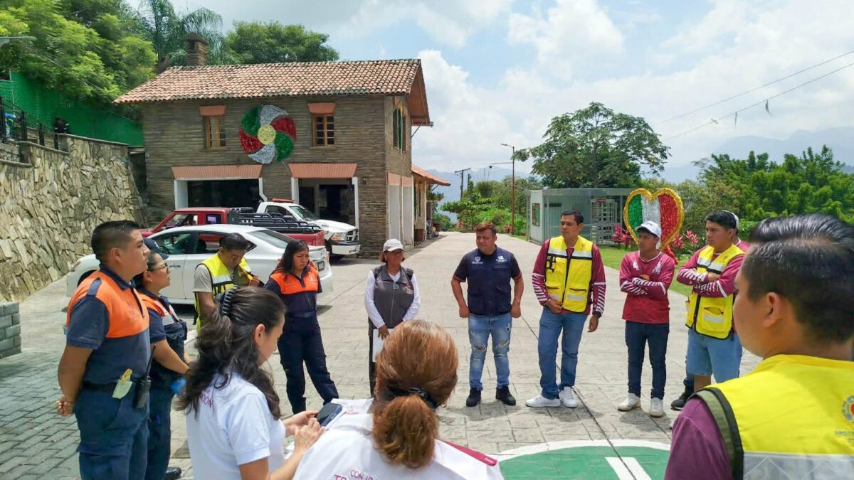 Capacitan a ecoturismos en Ixtaczoquitlán para emergencias