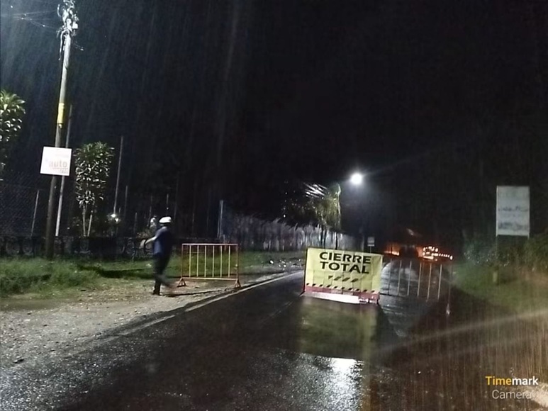 Cierre total de la Barranca de Matlacobatl por mal tiempo