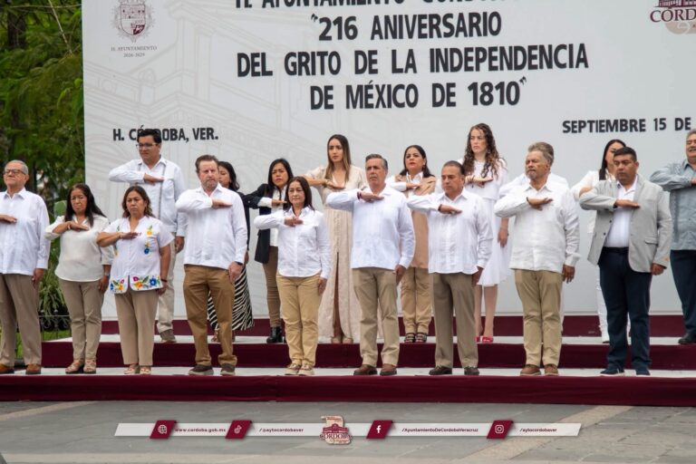 Córdoba celebra 216 años del inicio de la Independencia de México