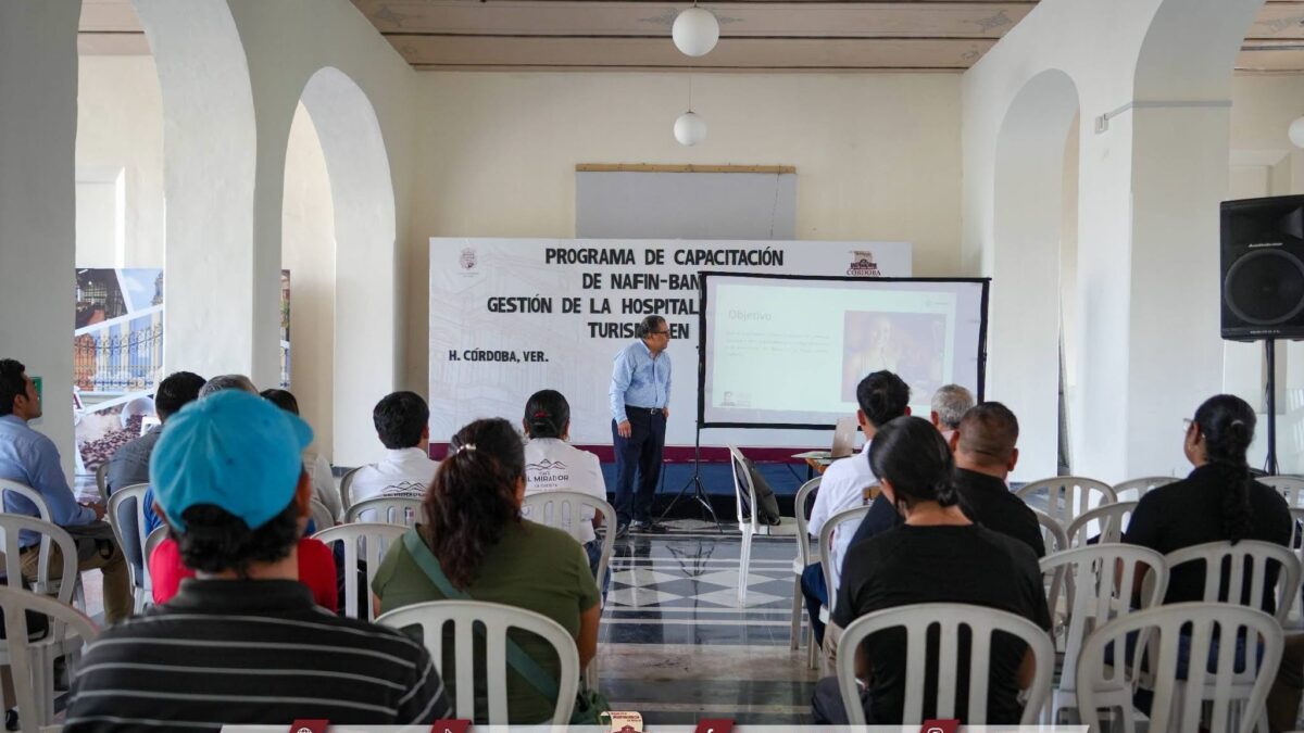 Córdoba impulsa capacitación turística con talleres de experiencias