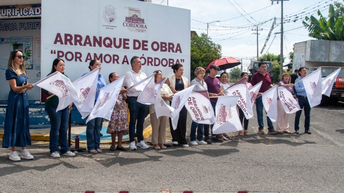 Córdoba inicia obras de alumbrado público en dos colonias