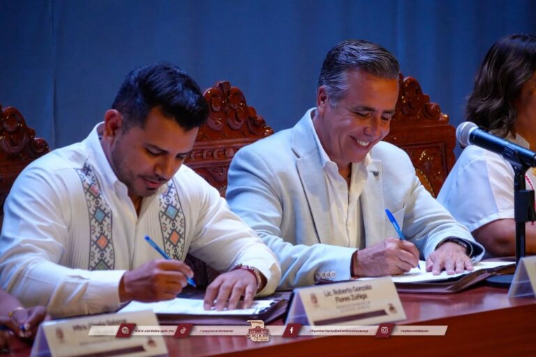 Córdoba y Xochitepec firman convenio de hermanamiento