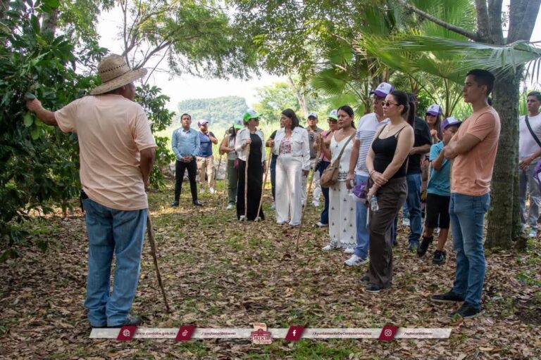 Córdoba y Xochitepec fortalecen lazos en recorrido por Cuauhtémoc