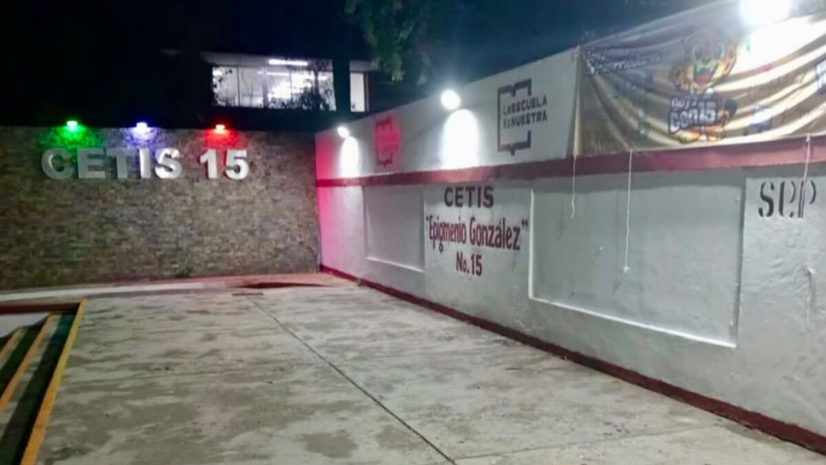 DIF Veracruz atiende agresión entre estudiantes del CETIS 15
