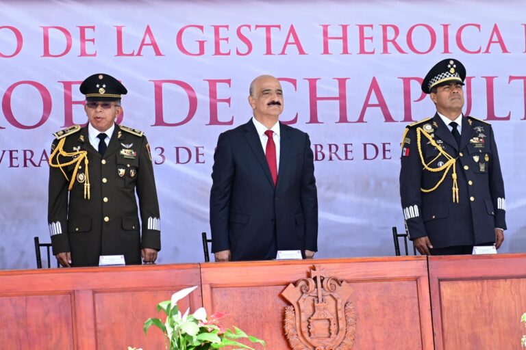 Fuerzas Armadas reafirman compromiso con Veracruz en aniversario de Héroes