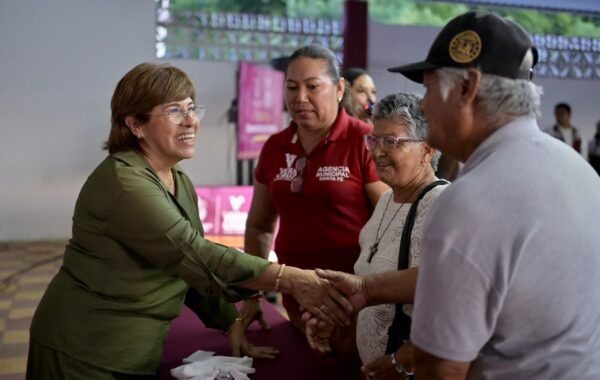 Gobierno de Veracruz atiende a Santa Fe en jornada municipal
