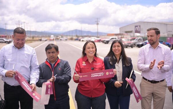 Gobierno de Veracruz entrega 25.7 km de carretera rehabilitada