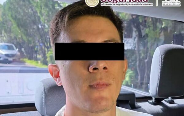 Grecia Quiroz solicita a FGR atraer caso de su esposo