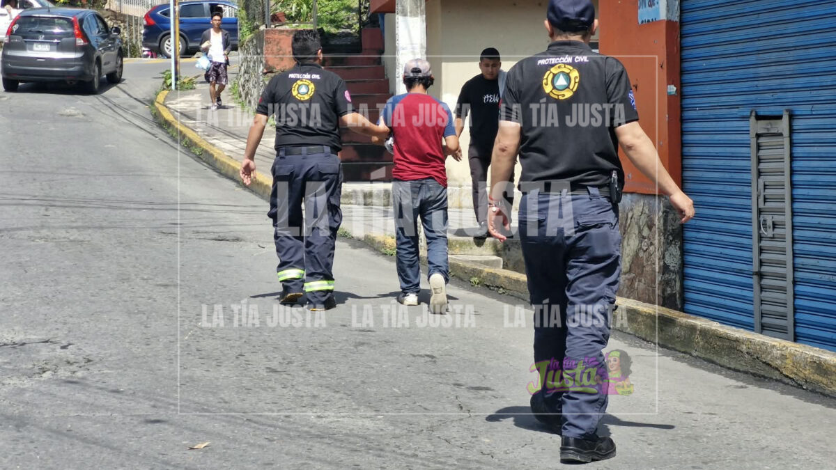 Hombre en crisis es rescatado en Córdoba
