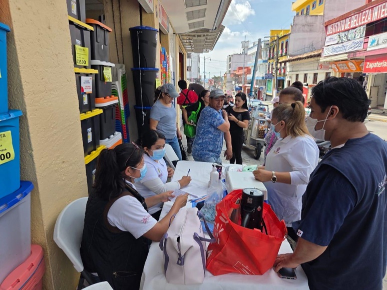 Jornada de vacunación contra el sarampión en Xalapa