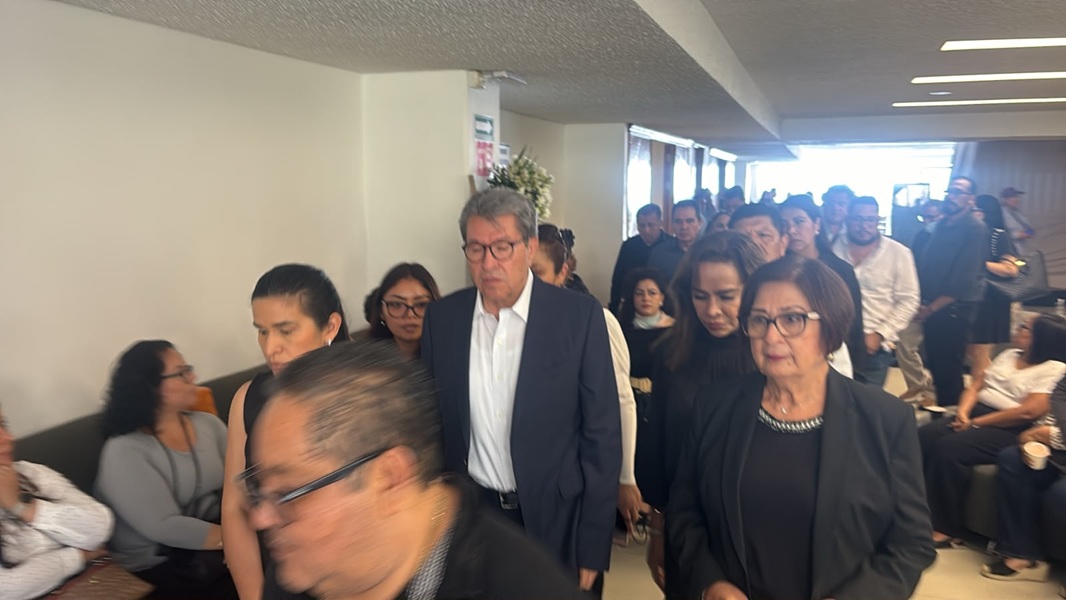 Monreal lamenta muerte de Zenyazen Escobar y pide no especular