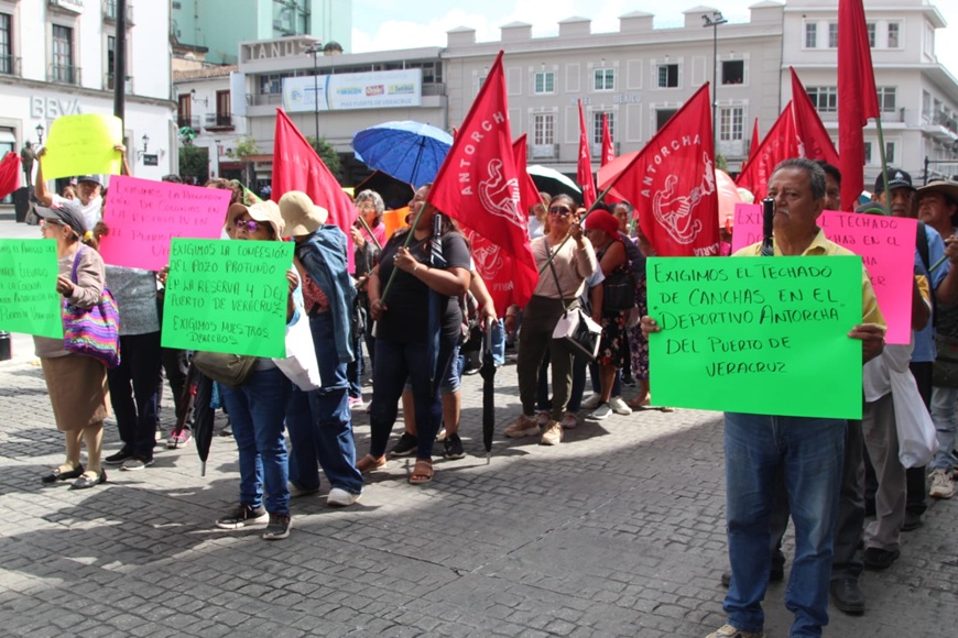 Movimiento Antorchista exige audiencia con la gobernadora en Xalapa