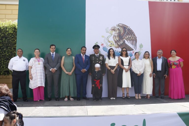Orizaba conmemora la Independencia en el Palacio Municipal