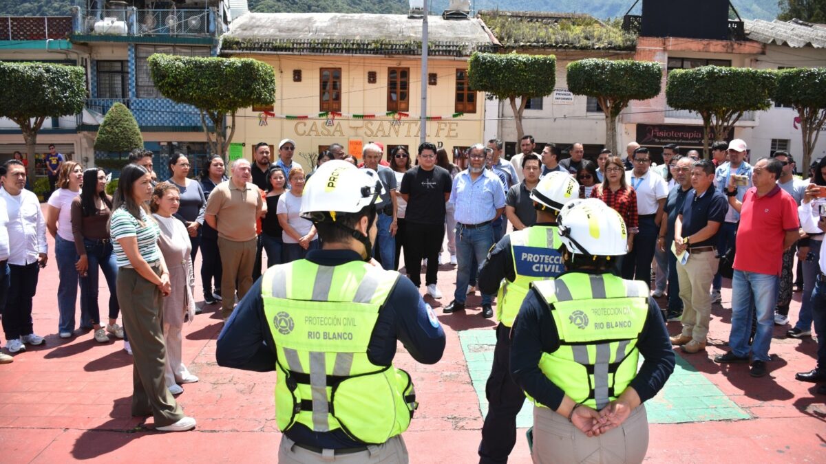 Río Blanco lleva a cabo exitoso simulacro nacional de sismo