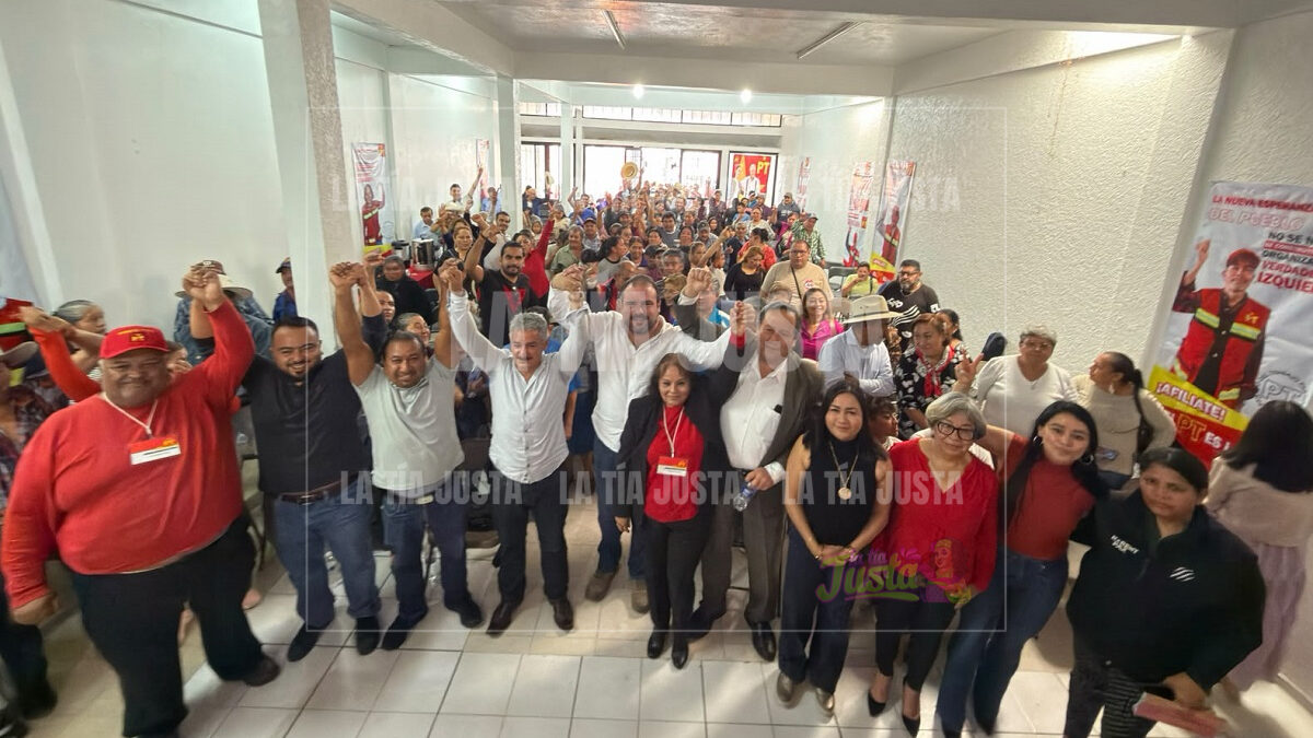 Río Blanco recuerda a los Niños Héroes en su aniversario