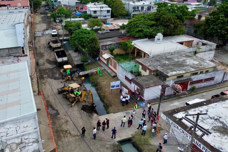 Rosa María Hernández mejora infraestructura en López Mateos