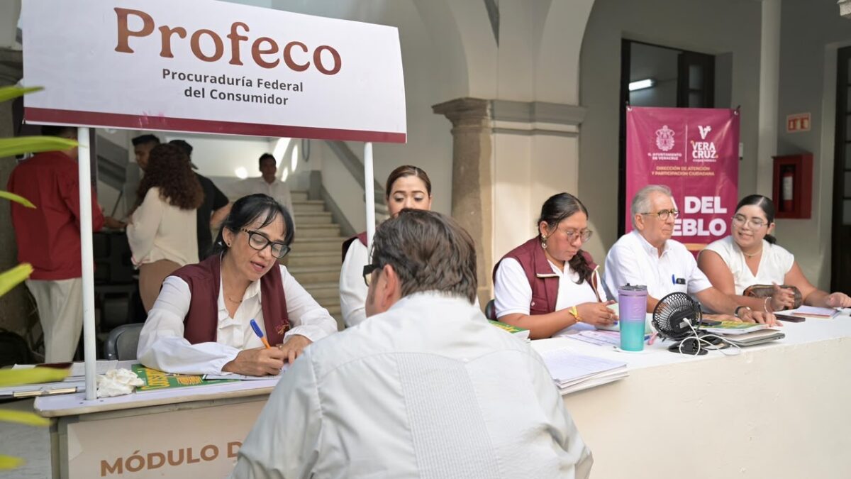 Rosa María impulsa atención ciudadana en el Día del Pueblo