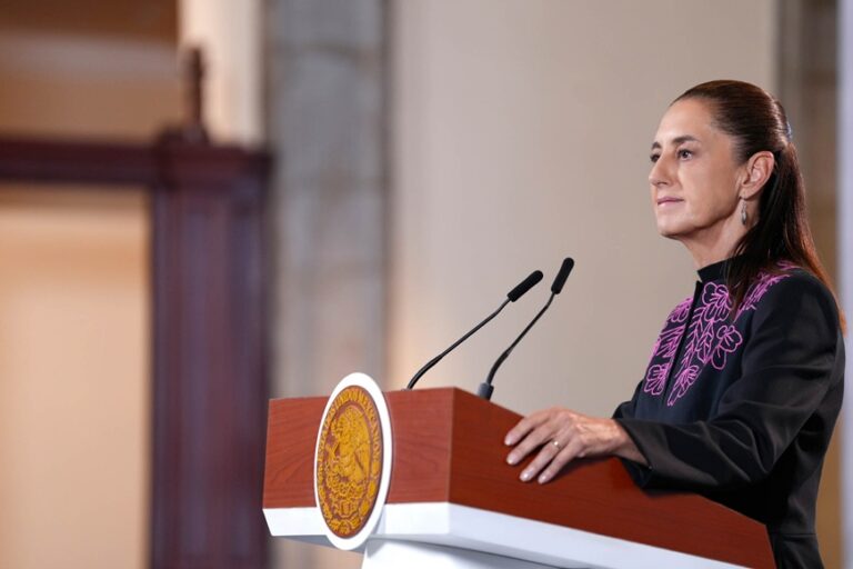 Sheinbaum pide a BCS quedarse en casa por huracán Polo