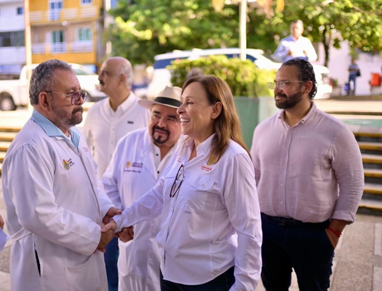 Veracruz supervisa 23 hospitales y rehabilita el Gómez Farías