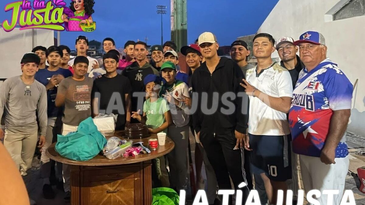 Academia en Xalapa forma futuros peloteros para Grandes Ligas