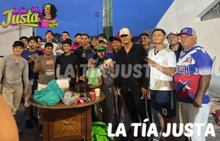 Academia en Xalapa forma futuros peloteros para Grandes Ligas