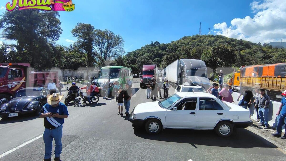 Acuerdo pone fin a bloqueo en autopista Puebla-Orizaba