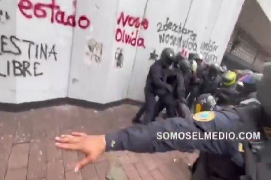 Agresión a reporteros durante marcha del 2 de octubre