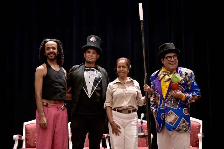 Ayuntamiento de Veracruz presenta show de Erick El Ilusionista