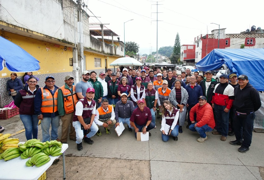 Ayuntamiento de Xalapa apoya a familias afectadas por lluvias