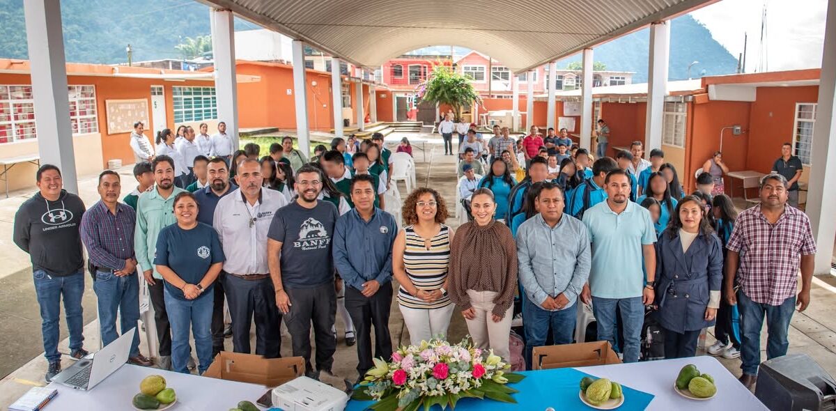 Capacitación sobre chayote en Ixhuatlán promueve prácticas sostenibles