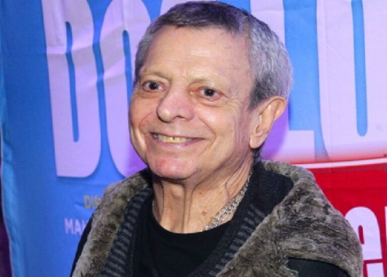 César Bono celebra 76 años tras cirugía ocular