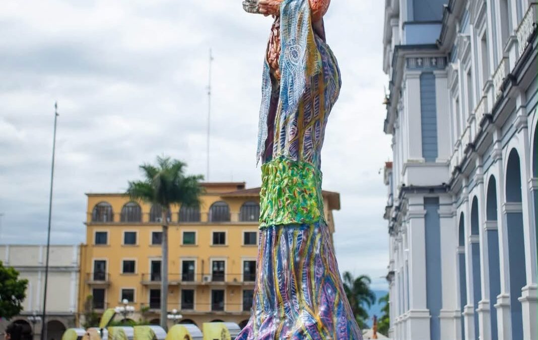 Córdoba instala 23 catrinas para el Festival de Día de Muertos