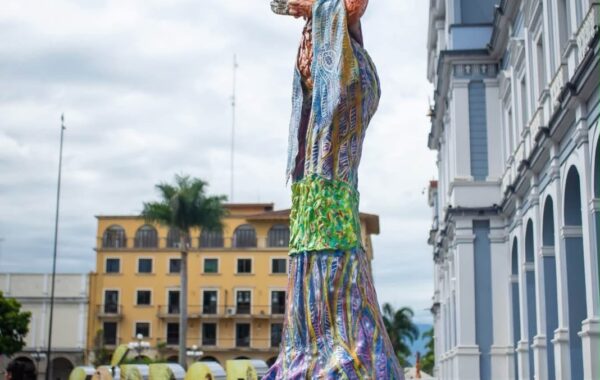 Córdoba instala 23 catrinas para el Festival de Día de Muertos