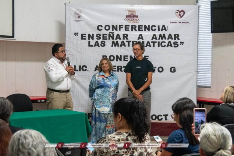 Córdoba promueve enseñanza de matemáticas con conferencia para docentes