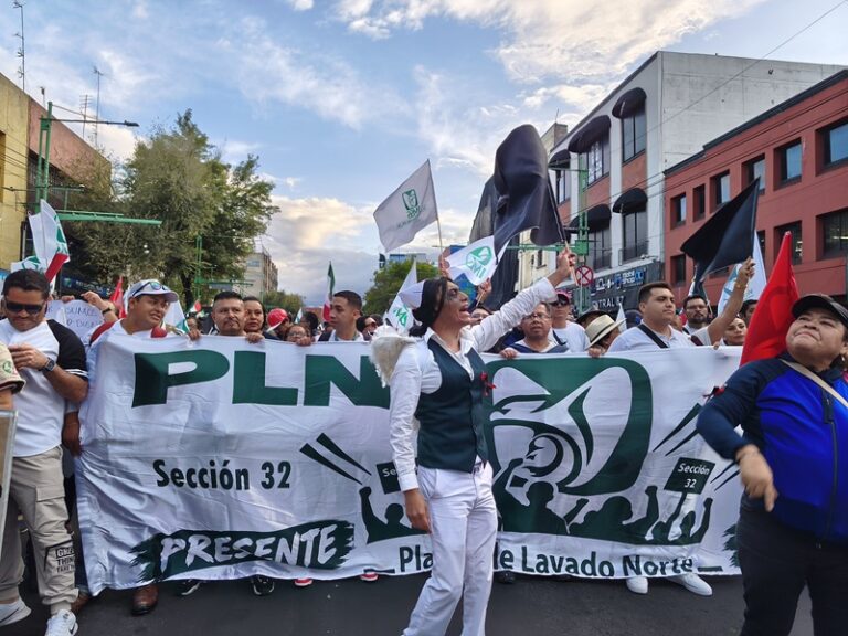 Disidentes del IMSS rechazan aumento salarial y anuncian movilizaciones