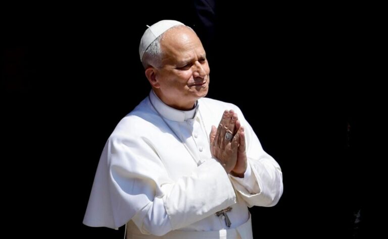 El papa León XIV se recupera tras cirugía pulmonar exitosa