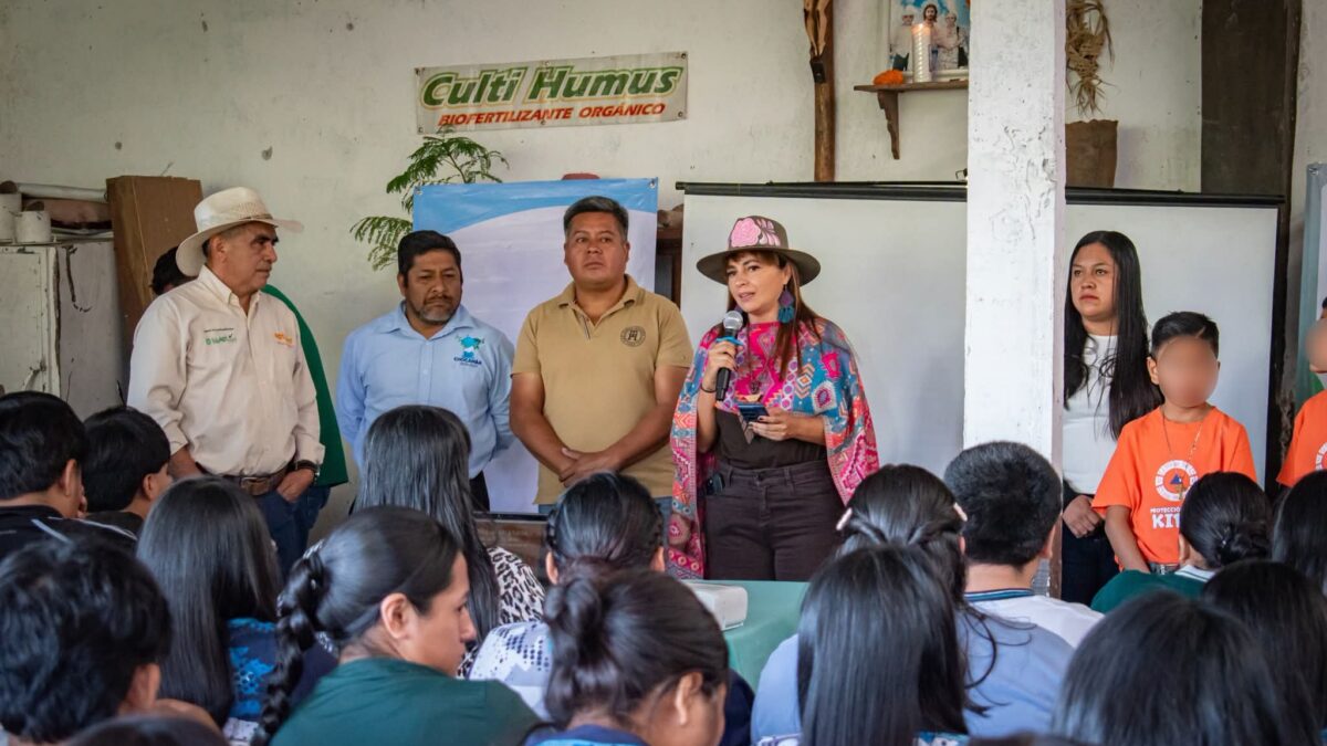 Fomentan agricultura orgánica en Ixhuatlán del Café