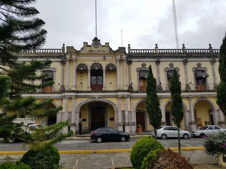 Habitantes de Atzalan piden investigar lotificación irregular de terrenos
