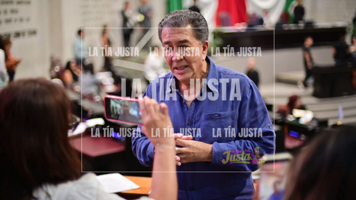 Héctor Yunes Landa critica la ley antimemes del Senado